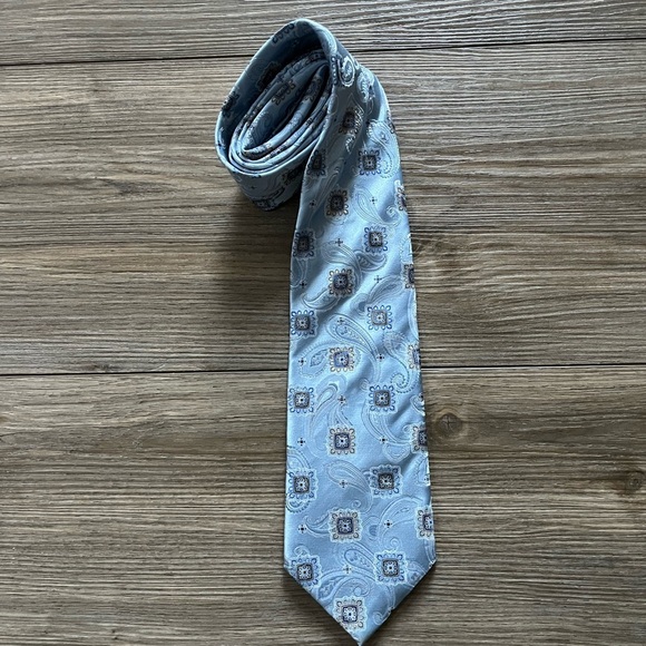 Canali Other - Canali Blue Paisley Men's Italian Silk Tie